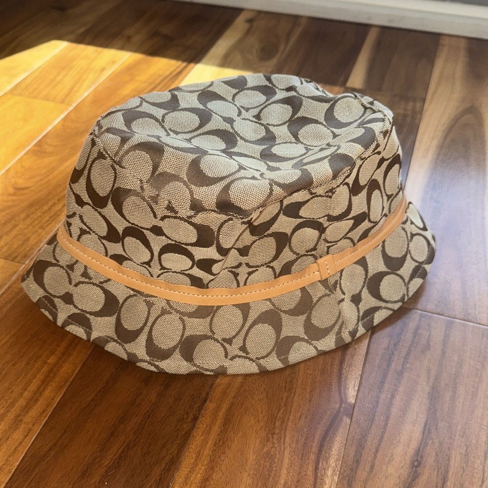 Coach (Vintage -2000s) New with Tags Signature Crusher Bucket Hat Size Med/Lrg - Picture 2 of 6